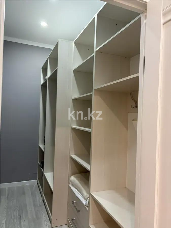 Продажа 2-комнатной квартиры, 46 м², пр. Шахтеров, дом  52Б в Караганде - фото 5