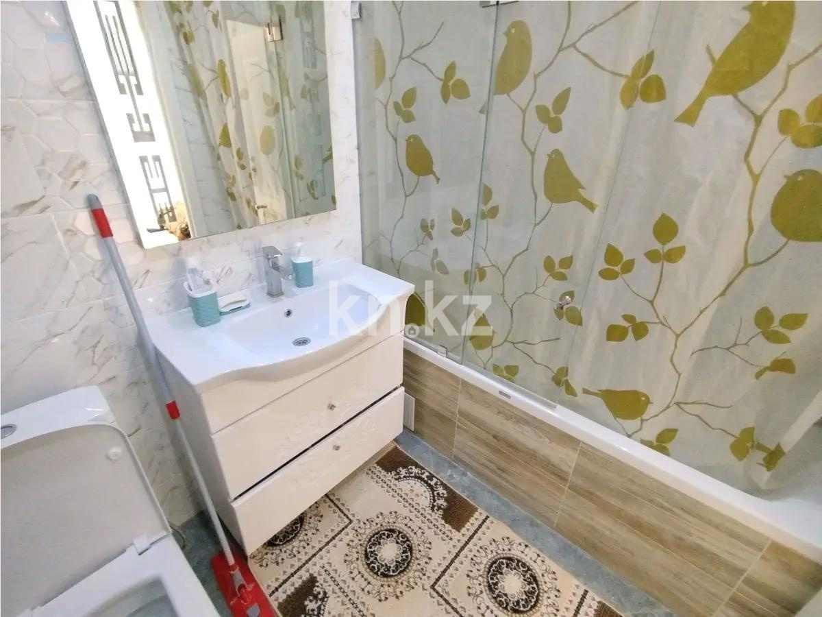 Продажа 2-комнатной квартиры, 75 м², ул. Айнакол, дом  66 в Астане - фото 5