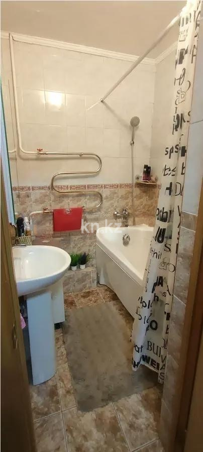 Продажа 4-комнатной квартиры, 92.7 м² в Астане - фото 6