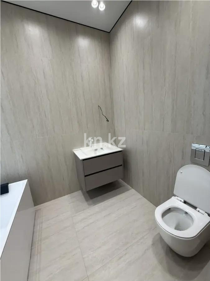 Продажа 4-комнатной квартиры, 173 м² в Астане - фото 6