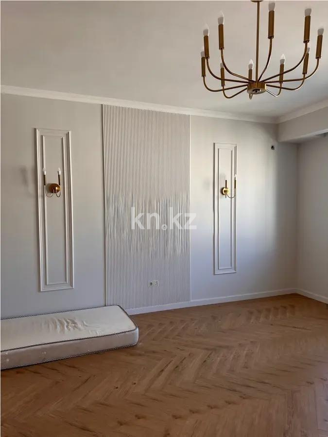 Продажа 2-комнатной квартиры, 52 м², ул. Навои, дом  208 в Алматы