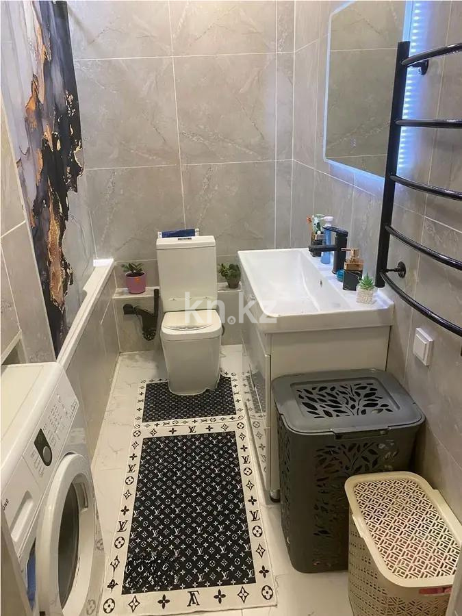 Продажа 1-комнатной квартиры, 45 м², мкр-н Жас Канат, дом  1/66 в Алматы - фото 2