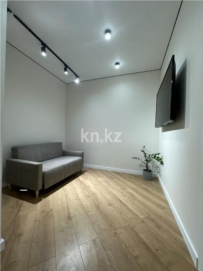 Продажа 1-комнатной квартиры, 37 м² в Астане