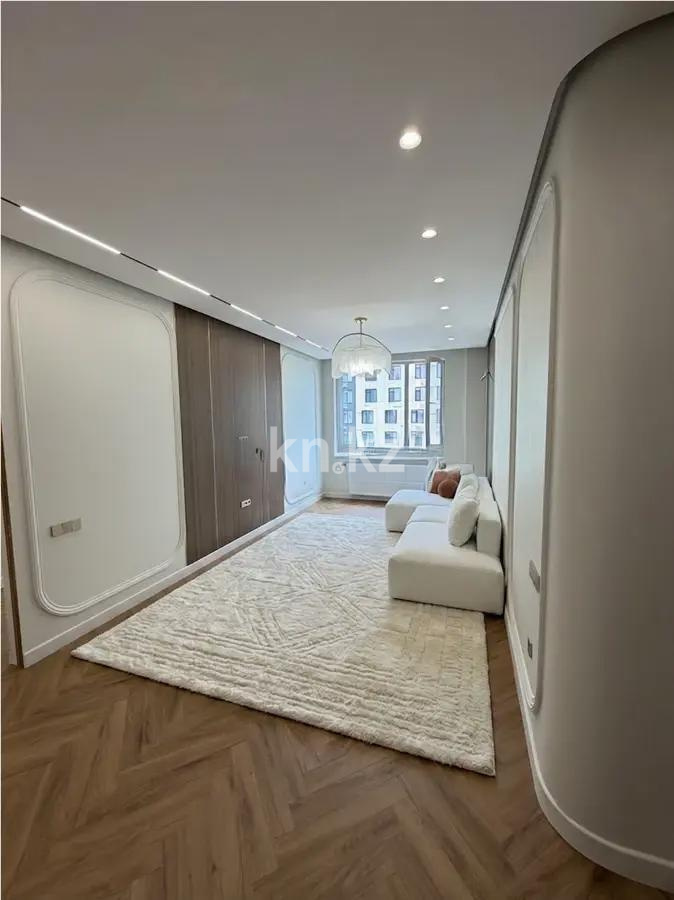 Продажа 2-комнатной квартиры, 77 м² в Астане