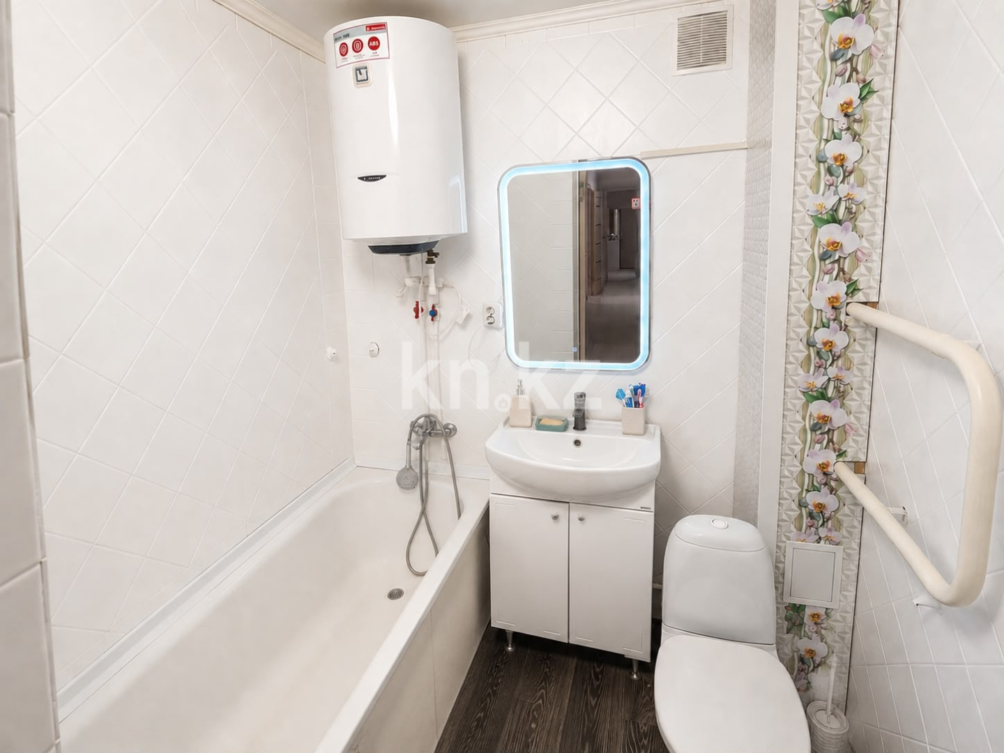 Продажа 3-комнатной квартиры, 72.6 м² в Караганде - фото 6