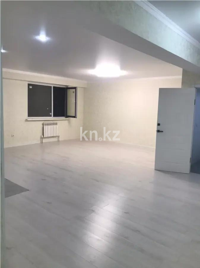 Продажа 2-комнатной квартиры, 70 м², ул. Жунисова, дом  8/2 в Алматы