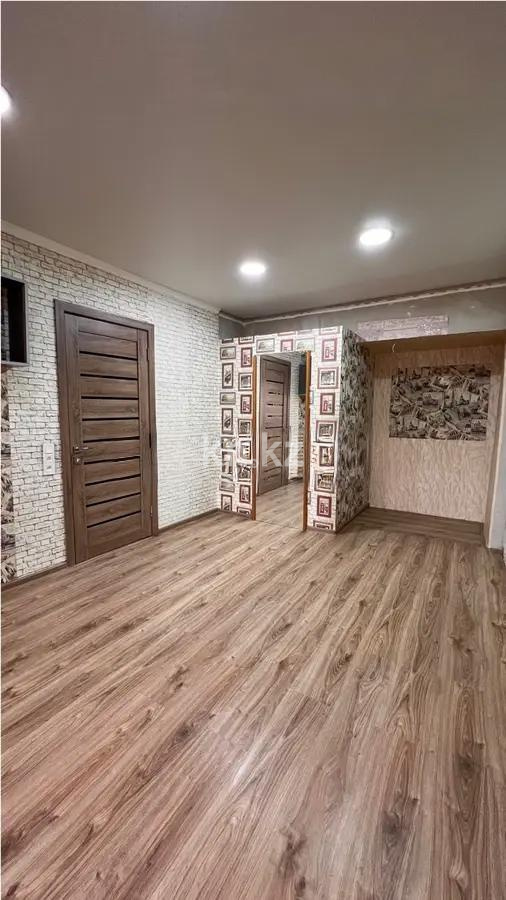 Продажа 3-комнатной квартиры, 63.8 м², мкр. Алтай-1, дом  22 в Алматы - фото 2