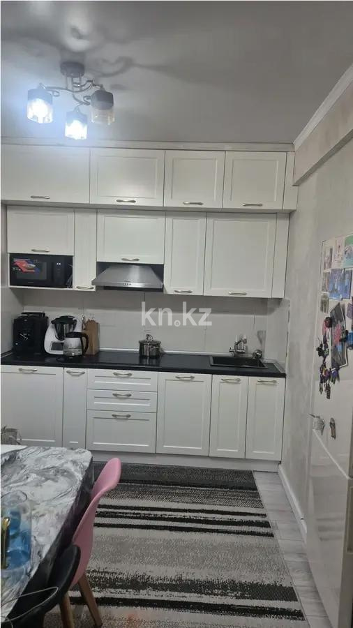 Продажа 4-комнатной квартиры, 75.2 м² в Алматы - фото 4