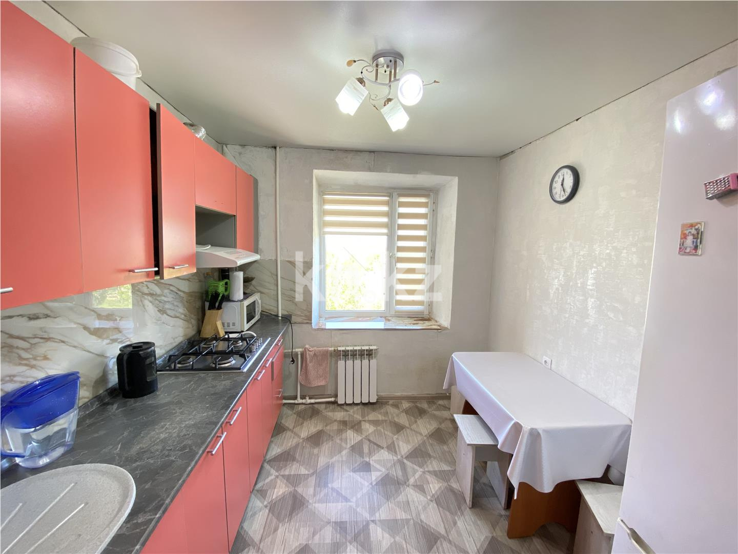 Продажа 4-комнатной квартиры, 77 м², мкр-н 11а, дом  26 в Караганде - фото 10