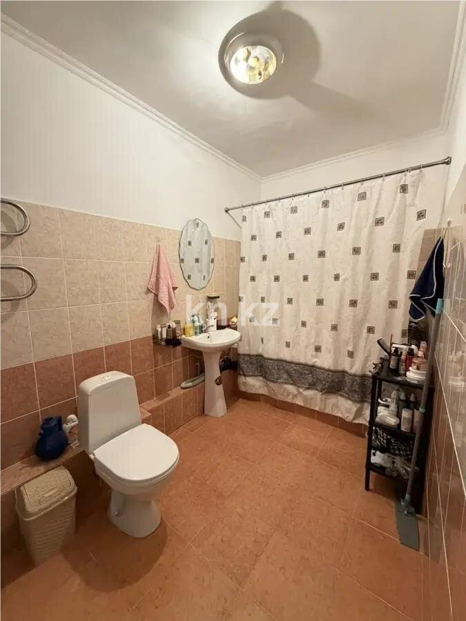 Продажа 2-комнатной квартиры, 70 м² в Астане - фото 4