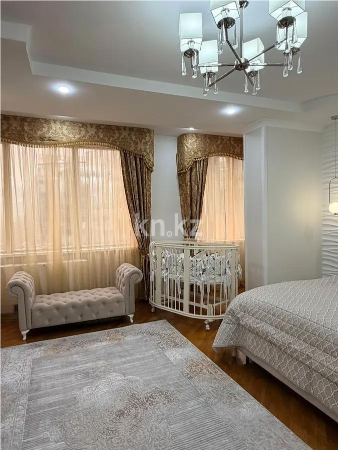 Продажа 4-комнатной квартиры, 180 м² в Алматы - фото 2