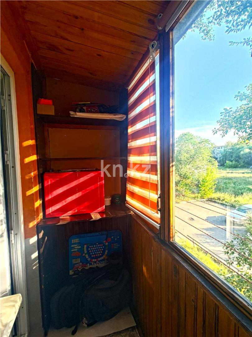 Продажа 3-комнатной квартиры, 48 м², 23-й мкр., дом  34 в Караганде - фото 9