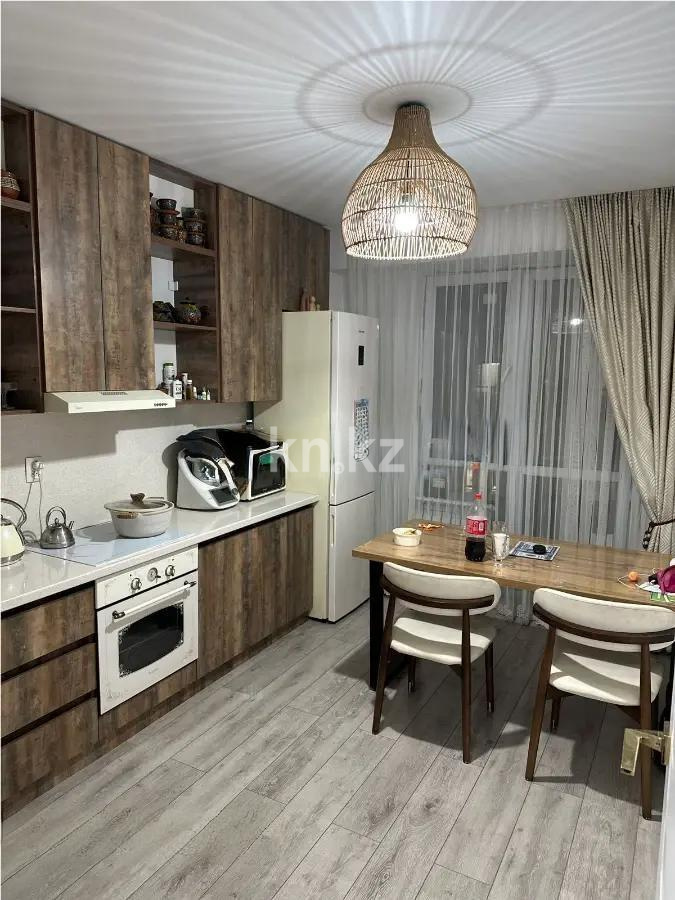 Продажа 1-комнатной квартиры, 42.2 м² в Алматы - фото 3