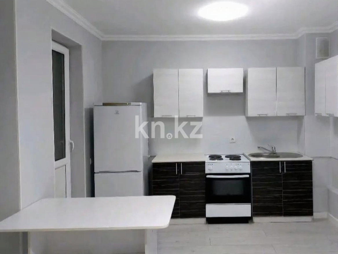 Аренда 1-комнатной квартиры, 30 м², ул. Аль-Фараби, дом  34/1 в Астане