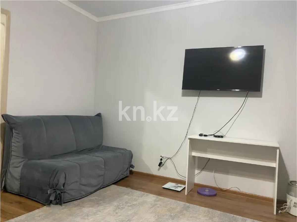 Продажа 1-комнатной квартиры, 40.4 м², пр. Абылай хана, дом  52а в Астане