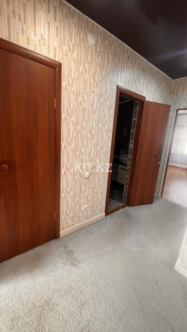 Продажа 3-комнатной квартиры, 90 м², пр. Шахтеров, дом  60 в Караганде - фото 4