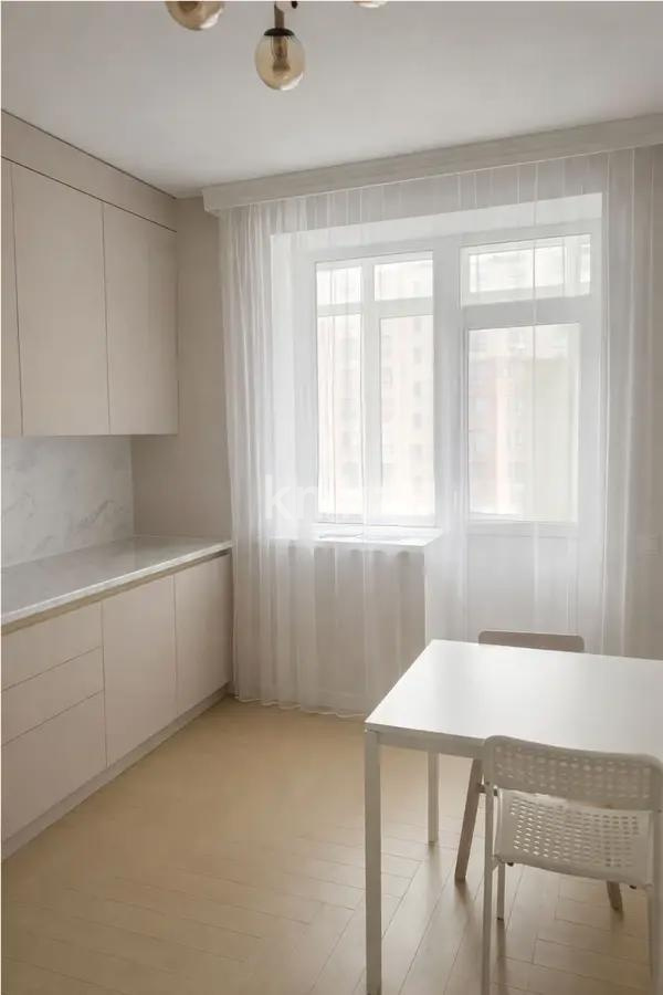Продажа 2-комнатной квартиры, 70.3 м² в Астане - фото 3