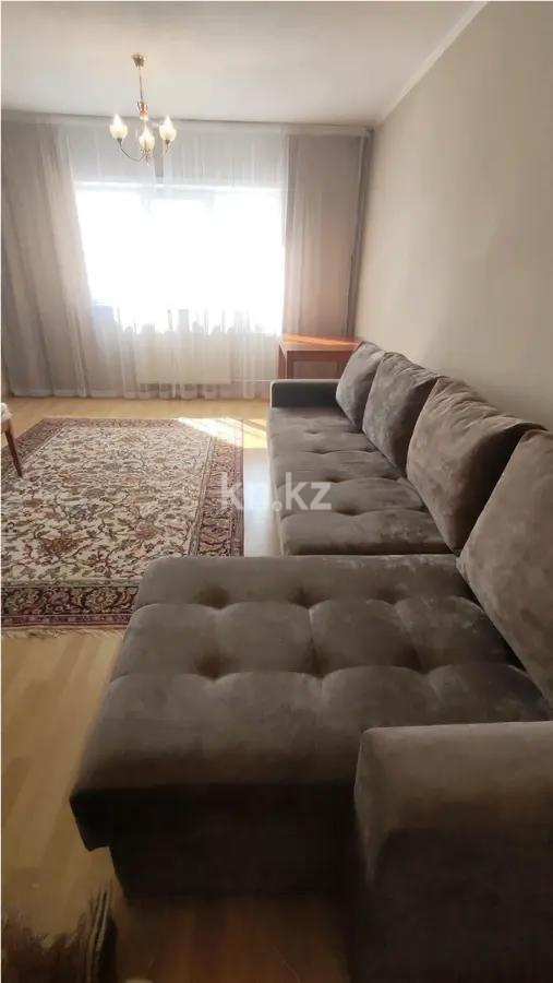 Продажа 2-комнатной квартиры, 70 м², мкр-н. Самал, дом  9 в Астане