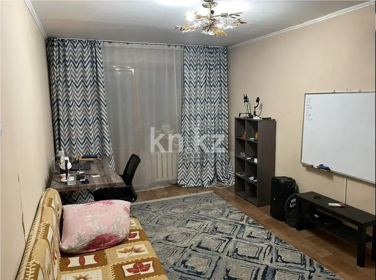 Продажа 1-комнатной квартиры, 30.9 м², ул. Богенбай батыра, дом  295 в Алматы