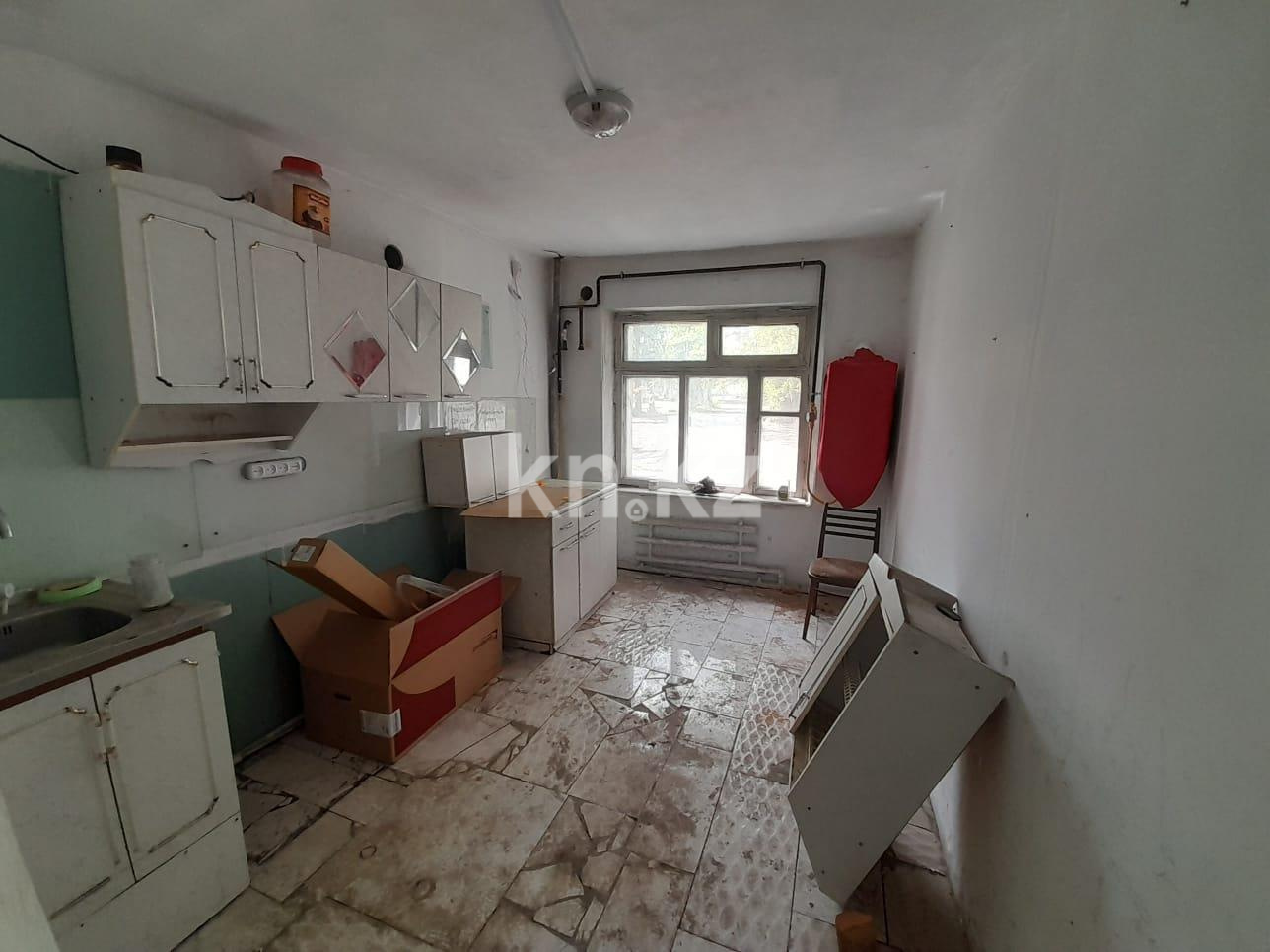 Продажа 4-комнатной квартиры, 96 м², ул. Степная, дом  1а в Караганде - фото 11