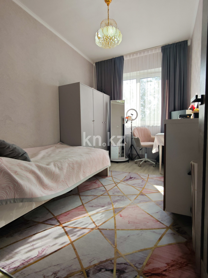 Продажа 4-комнатной квартиры, 77 м², ул. Прокофьева, дом  33 в Алматы - фото 16