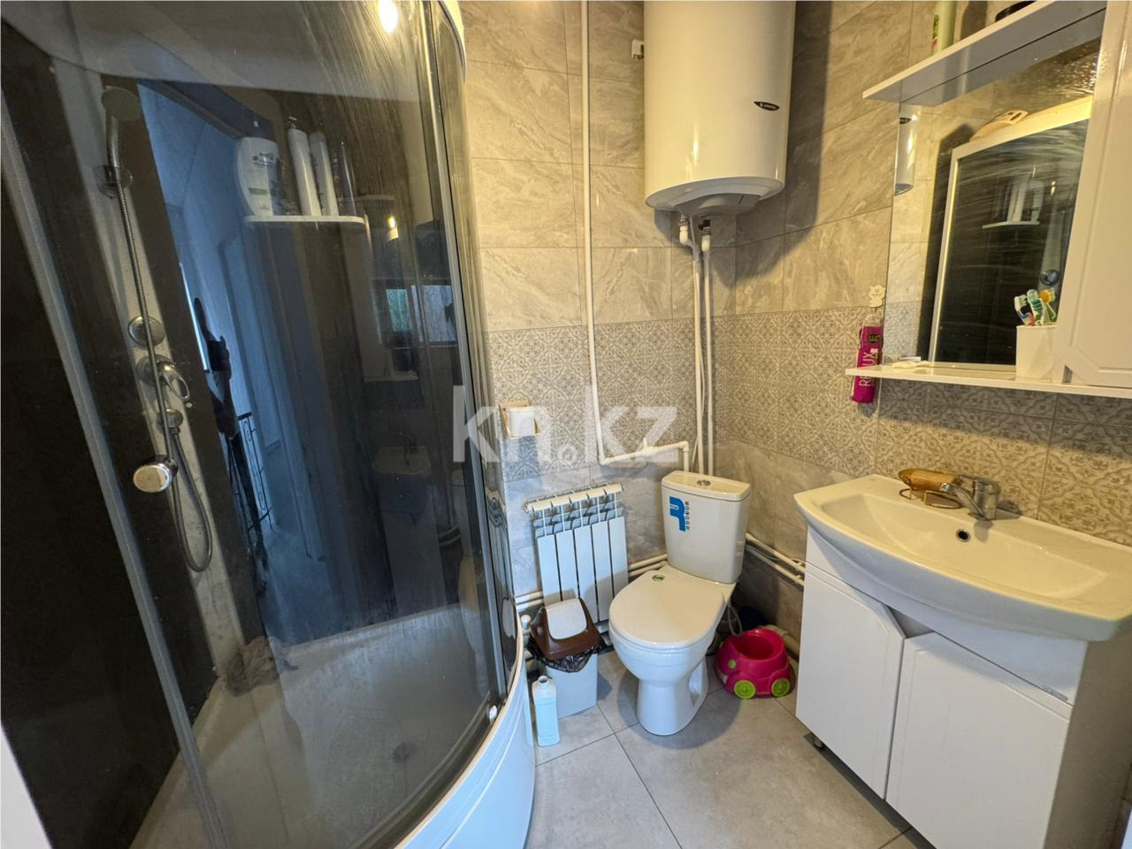 Продажа 5-комнатного дома, 203.3 м², 83 квартал, дом  2/1 в Караганде - фото 14