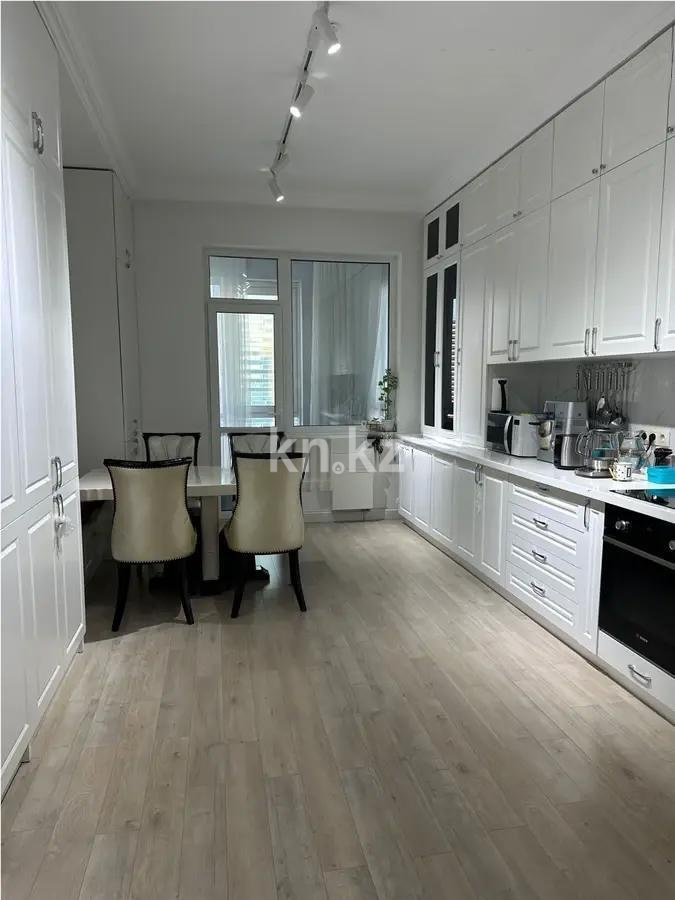 Продажа 4-комнатной квартиры, 152 м², ул. Достык, дом  1а в Астане - фото 3