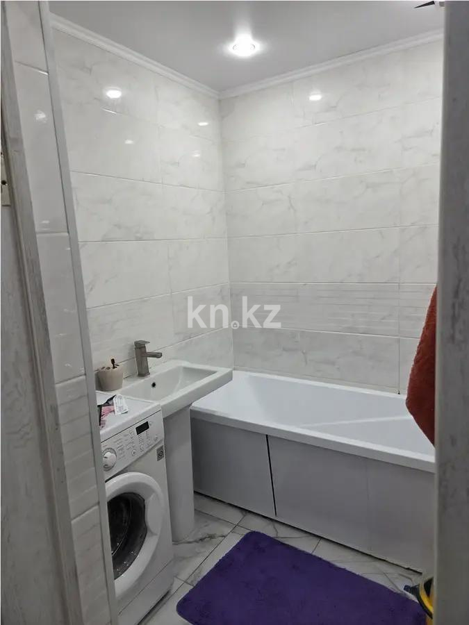 Продажа 2-комнатной квартиры, 70 м², ул. Муканова, дом  21/3 в Караганде - фото 3