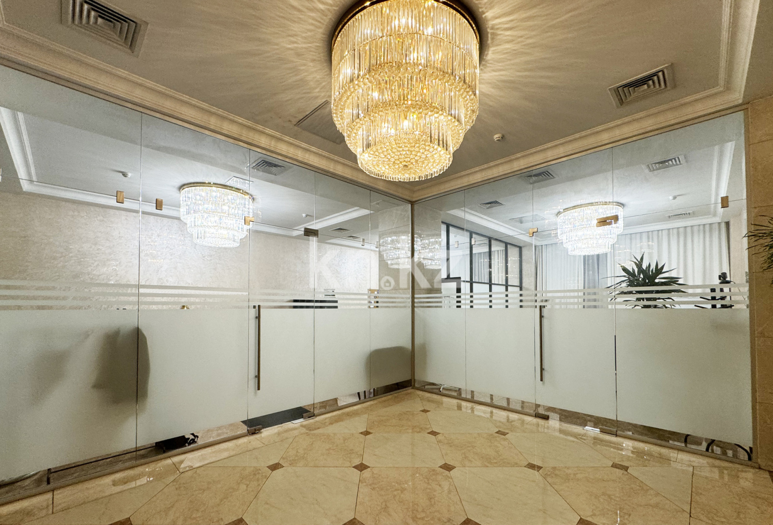 Аренда , Достык, дом  210 - пр. Аль-Фараби в Алматы - фото 8