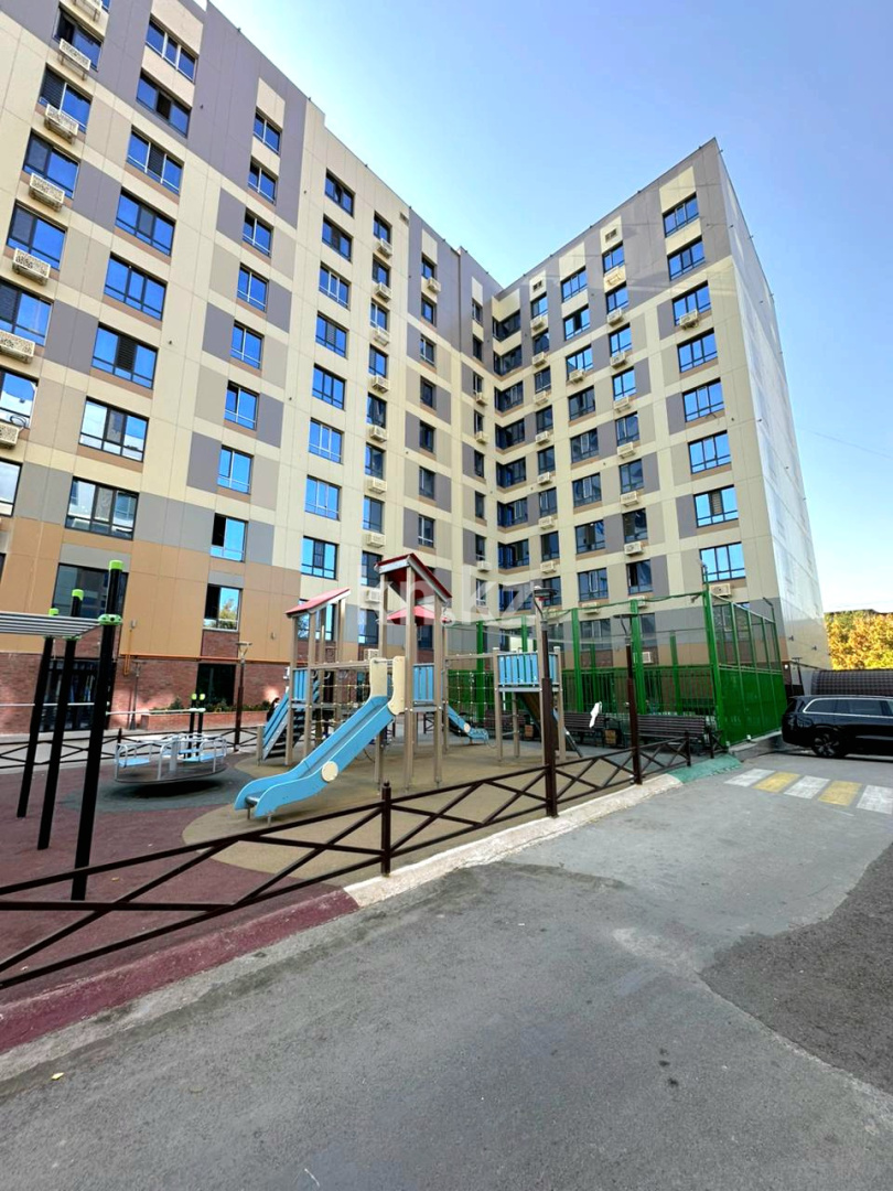 Продажа 3-комнатной квартиры, 108 м², ул. Октябрьская, дом  126 в Шымкенте - фото 4