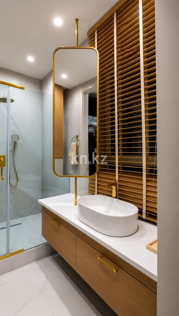 Продажа 4-комнатной квартиры, 186 м² в Астане - фото 8