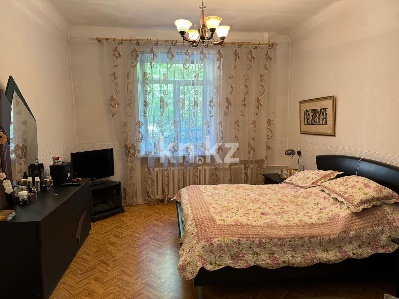 Продажа 4-комнатной квартиры, 79 м², ул. Лободы в Караганде - фото 4