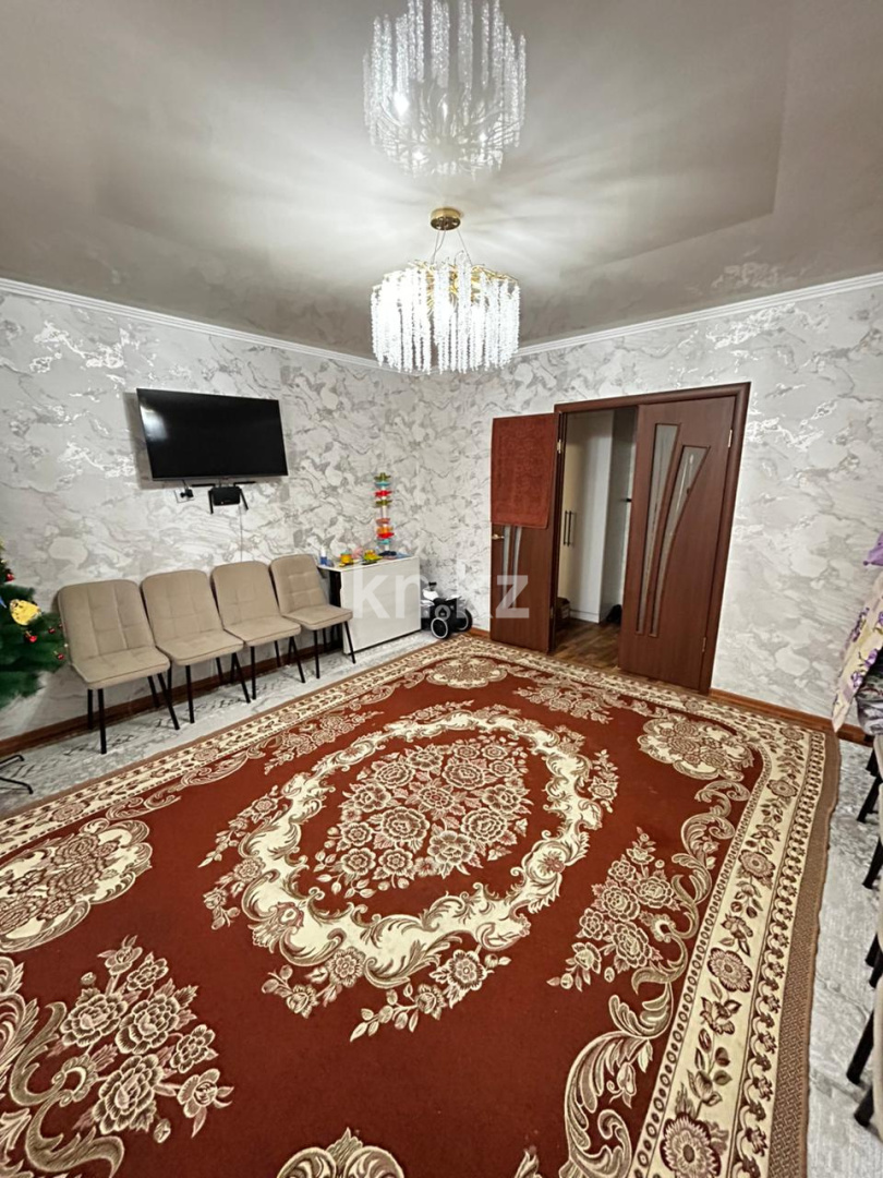 Продажа 2-комнатной квартиры, 54 м², мкр. Степной-2, дом  4/4 в Караганде - фото 2