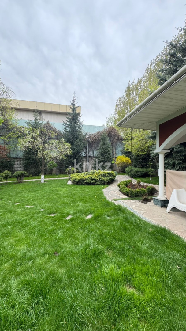 Продажа 7-комнатного дома, 823 м² в Алматы - фото 16