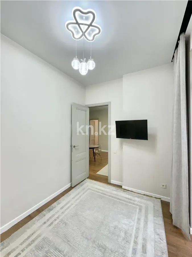Продажа 3-комнатной квартиры, 56.2 м², ул. Жандосова, дом  108/1 в Алматы - фото 3