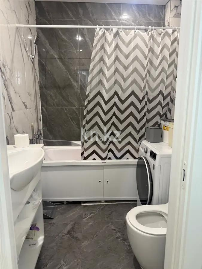 Продажа 3-комнатной квартиры, 72 м², ул. Е-15, дом  9 в Астане - фото 6