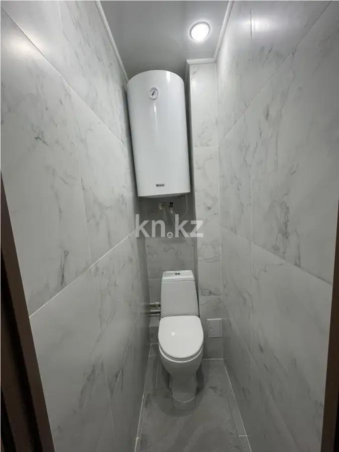 Продажа 3-комнатной квартиры, 61 м², ул. Муканова, дом  1/2 в Караганде - фото 5