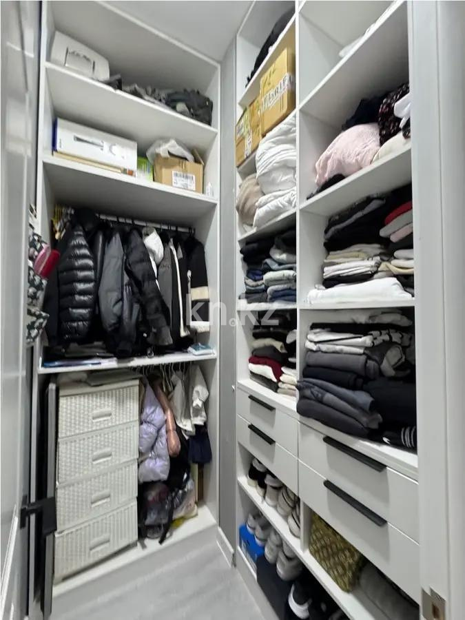 Продажа 3-комнатной квартиры, 103.99 м², пр. Абая, дом  164/4 в Алматы - фото 9