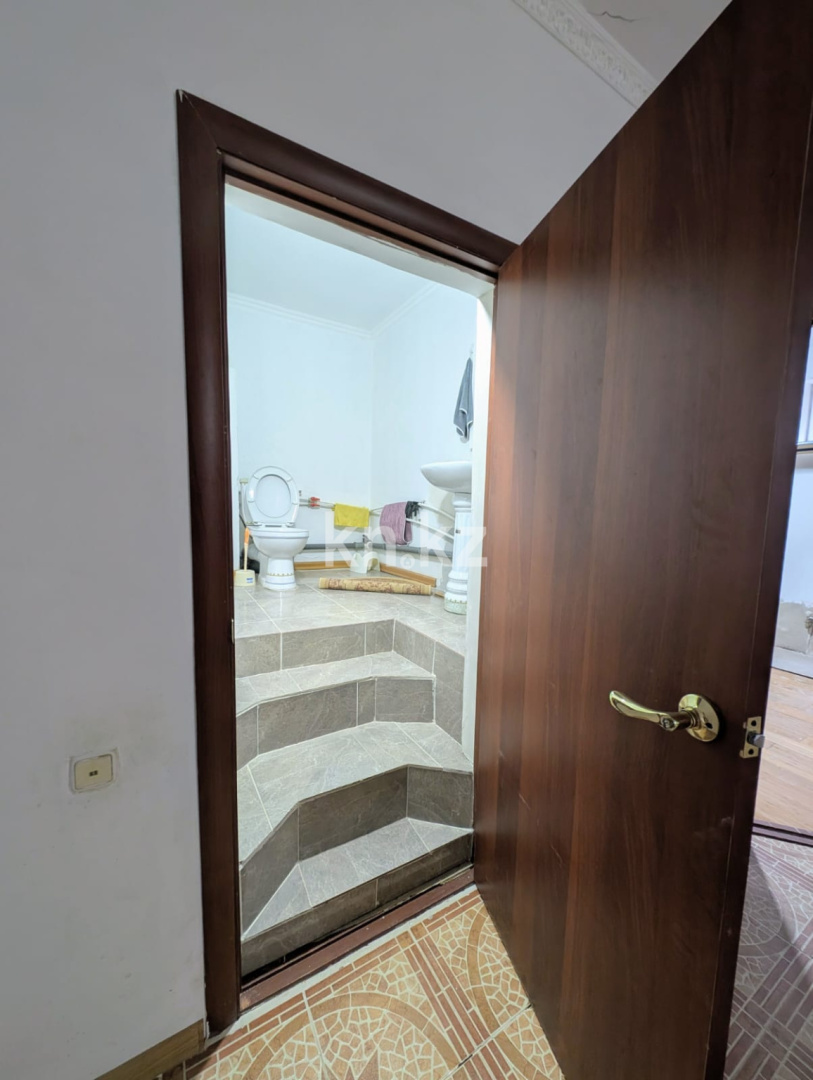 Продажа 6-комнатного дома, 525.2 м², ул. Береке, дом  18 в Уральске - фото 37