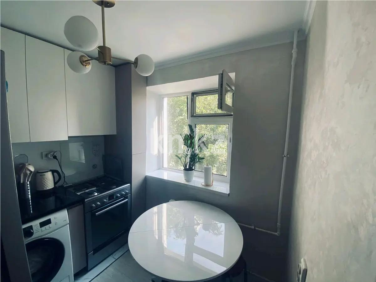 Продажа 2-комнатной квартиры, 41 м², ул. Ахметова, дом  12 в Алматы - фото 3