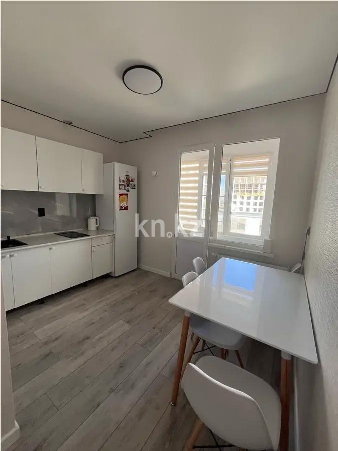 Продажа 1-комнатной квартиры, 34 м², ул. Толе би, дом  24 в Астане - фото 2
