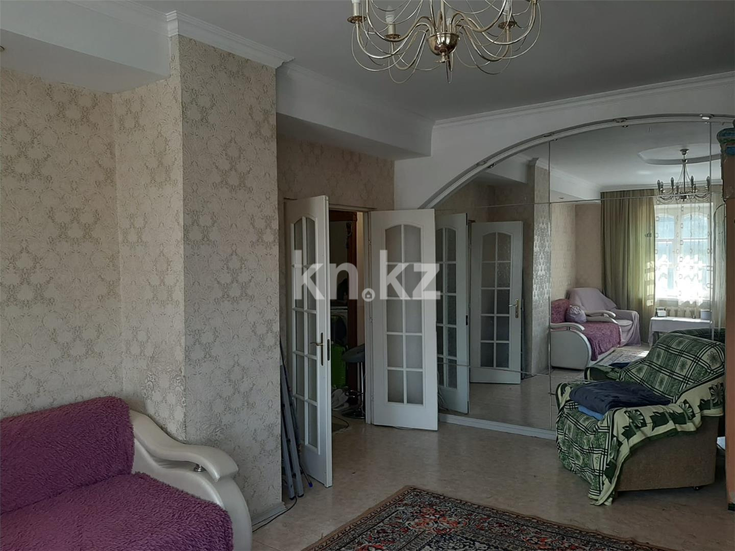 Продажа 3-комнатной квартиры, 78 м², пр. Назарбаева, дом  18 в Караганде - фото 2