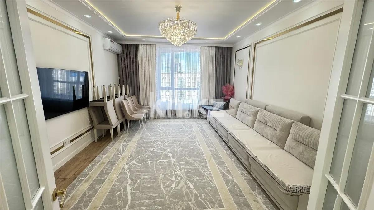 Продажа 4-комнатной квартиры, 130 м² в Астане