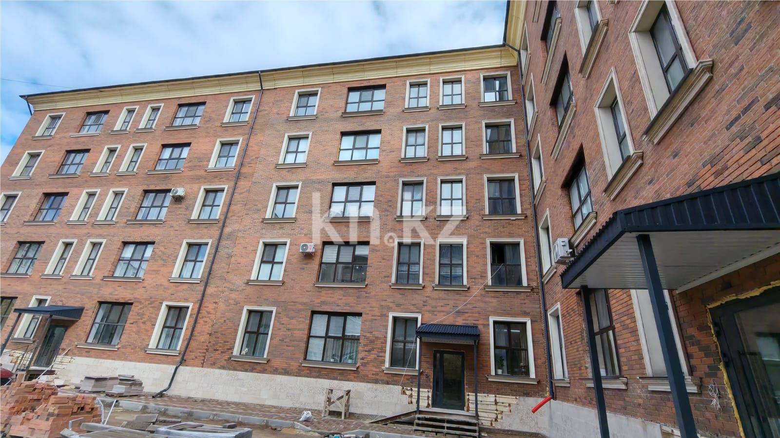 Продажа 4-комнатной квартиры, 140 м², мкр-н Орбита-1 в Караганде