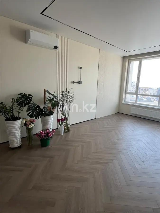 Продажа 2-комнатной квартиры, 60 м², пр. Аль-Фараби, дом  27/2 в Алматы - фото 2