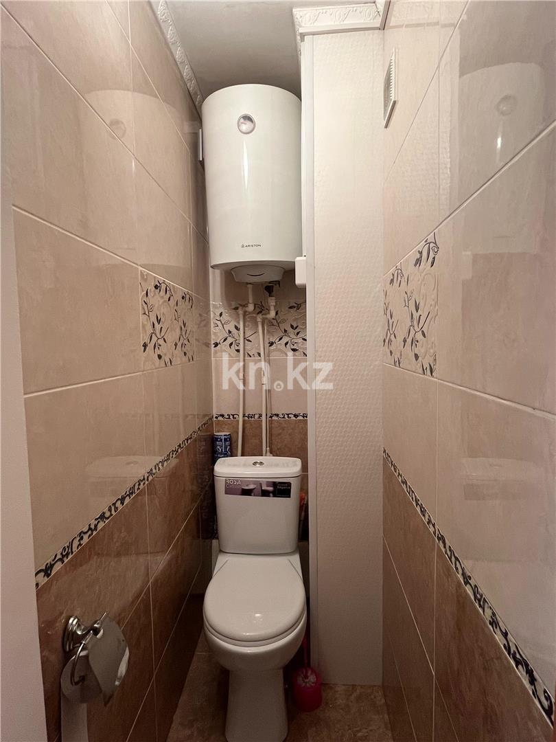 Продажа 3-комнатной квартиры, 61 м², мкр-н Восток-1 в Караганде - фото 16