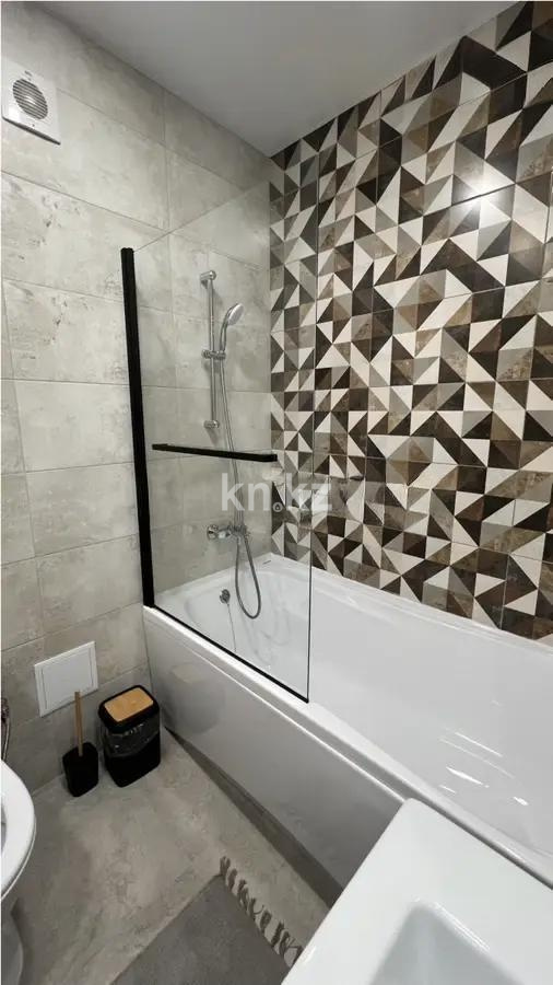 Продажа 2-комнатной квартиры, 51.2 м² в Алматы - фото 4