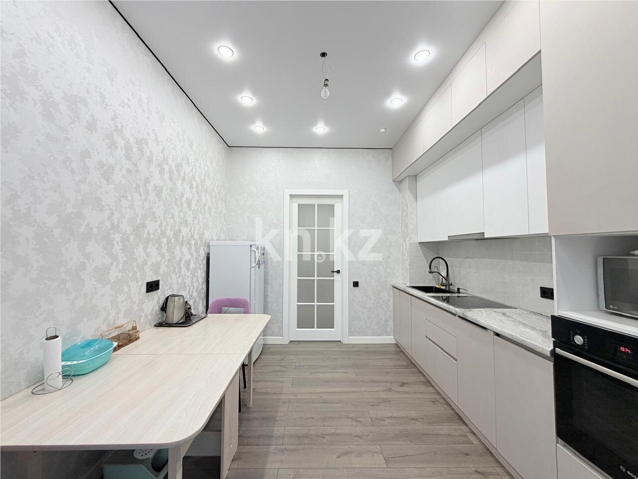 Продажа 3-комнатной квартиры, 92.5 м² в Астане - фото 7