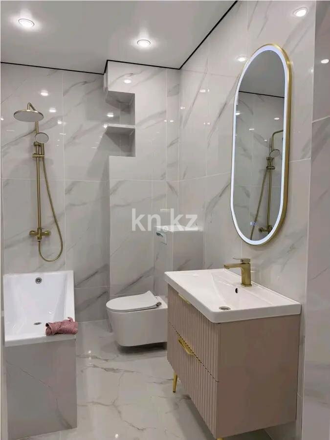Продажа 2-комнатной квартиры, 67 м² в Алматы - фото 4