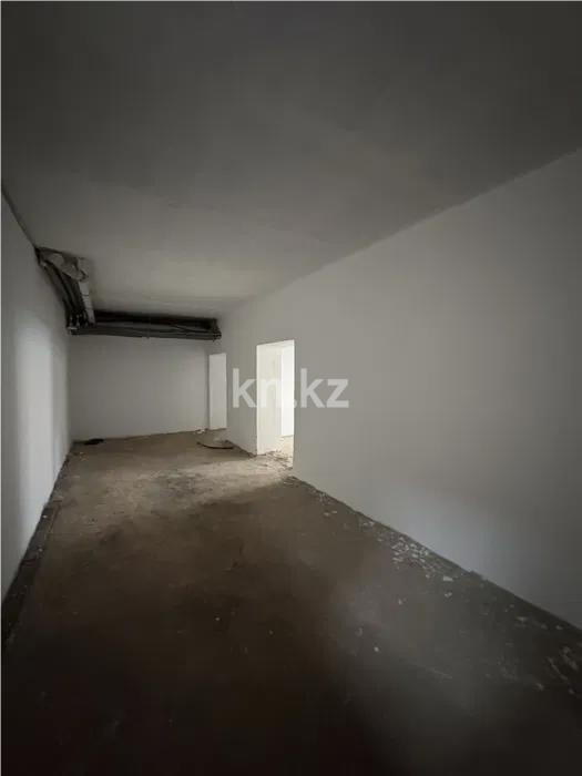 Продажа 2-комнатной квартиры, 126 м², 137 учетный квартал, дом  787 в Караганде - фото 3